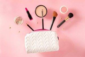 Choosing the Right Makeup Bag